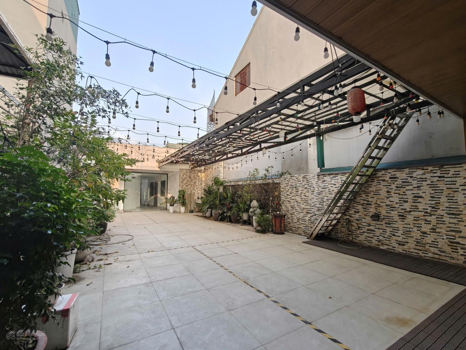 cho-thue-san-van-phong-220m2-yen-phu-tay-ho-3